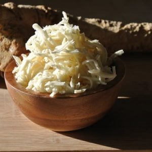 How to Make Fermented Horseradish #fermentedfoods #traditionalfoods #guthealth #microbiome #reclaimingvitality
